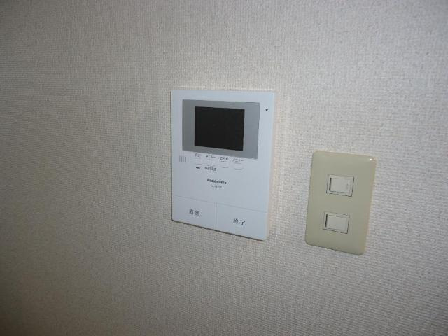 ノーブルタウン新栄のセキュリティ|カメラ付インターホン