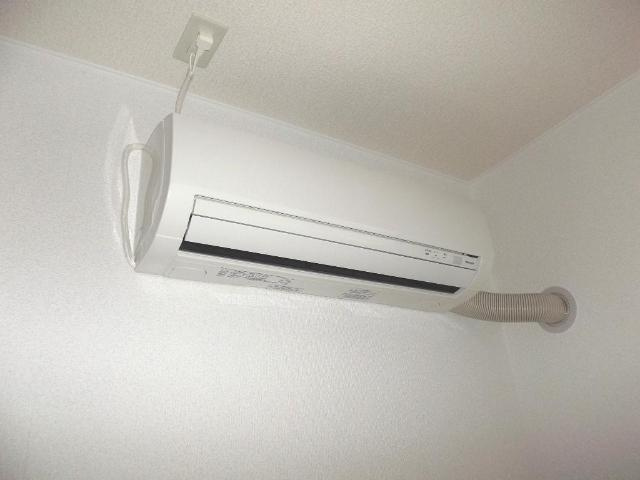 エルヴェ南小向Ａの設備|エアコン