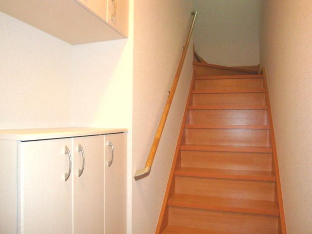 エルヴェ南小向Ａの玄関|玄関