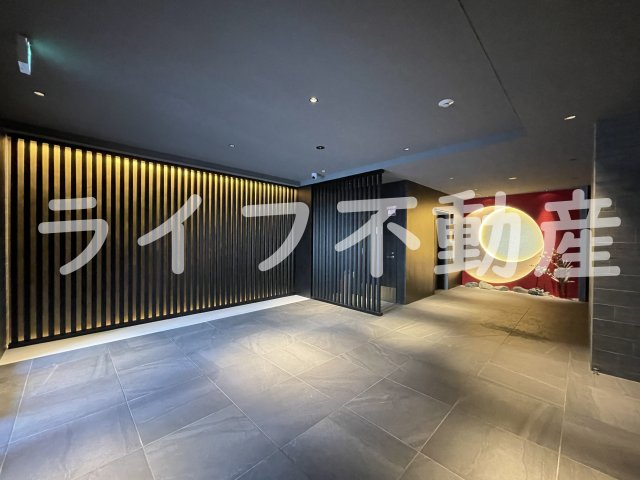プレサンスＮＥＯ新深江リュミエル のロビー|毎日通るロビーはこのようになっています