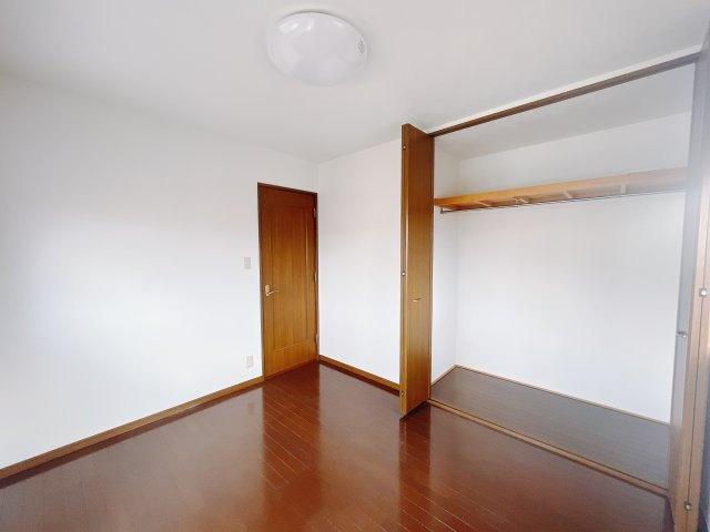 【中古戸建】太田市大原町の洋室|■洋室