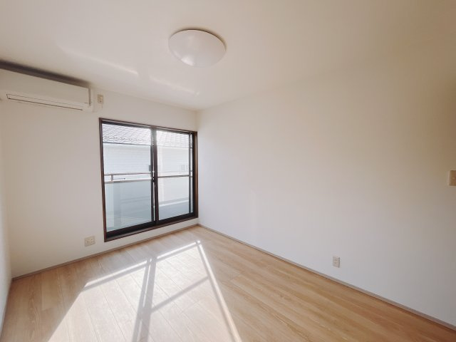 【中古戸建】太田市大原町の洋室|■洋室