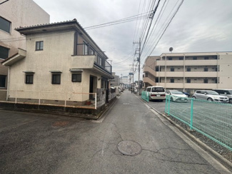 【前面道路含む現地写真】