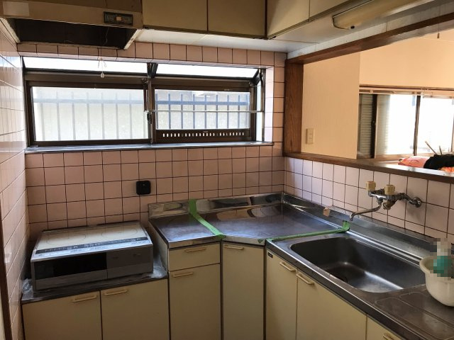 和歌山市木ノ本・中古戸建・54622のキッチン