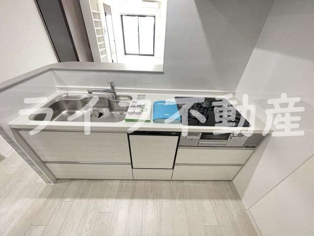 プレサンスＮＥＯ新深江リュミエル のキッチン|キッチンです