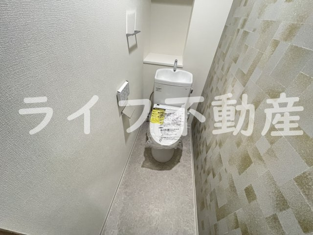 プレサンスＮＥＯ新深江リュミエル のトイレ|清潔感のあるトイレです