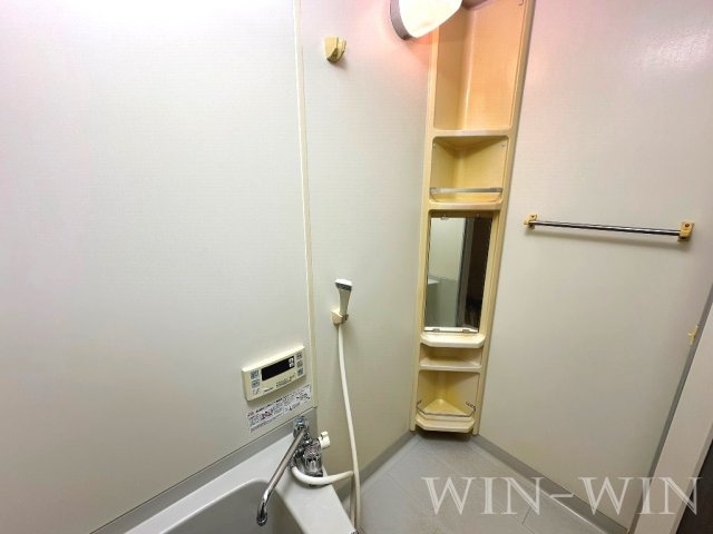 iホームTOWN 弐番館の浴室