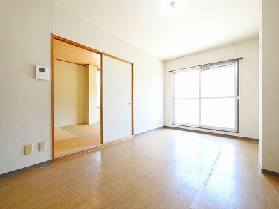 アーバンアネックスの居間・リビング