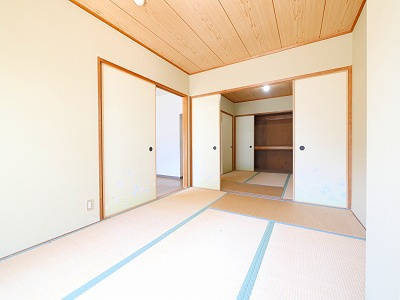 アーバンアネックスの和室