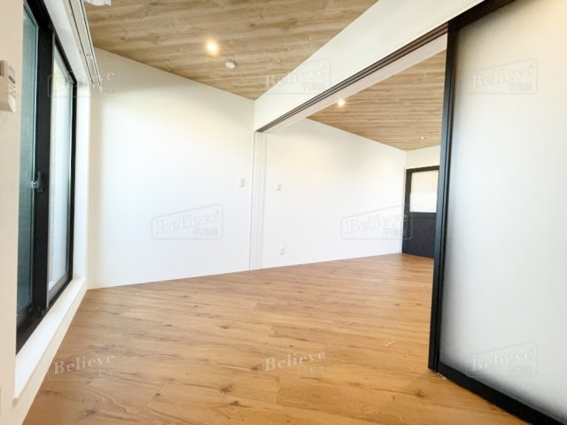 T-Regno野伏間の寝室|風通しも良い寝室です☆