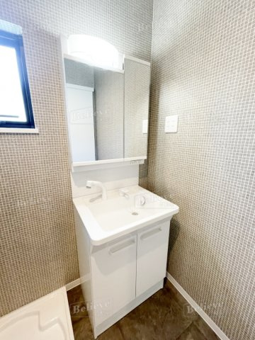 T-Regno野伏間の洗面所|広い洗面スペースです★