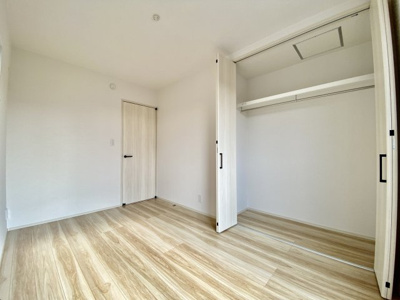 【洋室】 | ヤマイチテラス西浜