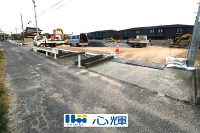 【前面道路含む現地写真】 | 西平原2丁目更地（1号地）64坪