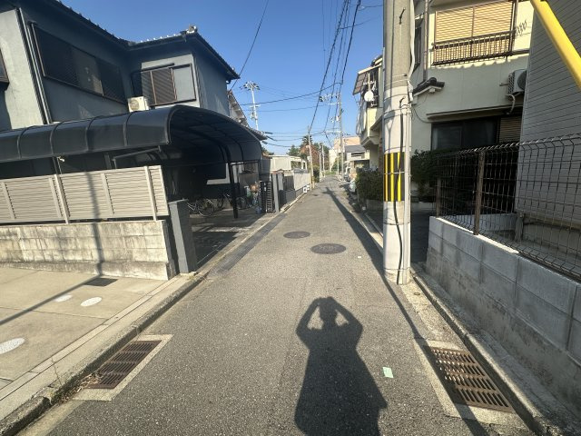 高石市羽衣４丁目【H30年】の前面道路含む現地写真