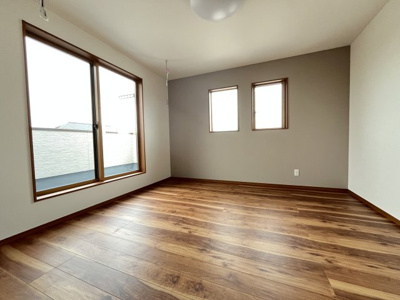 【バルコニー】