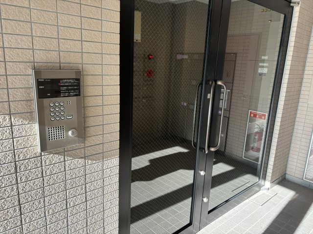 【TVモニター付きインターフォン】