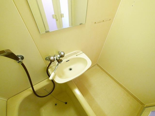 メープルハイツの洗面所