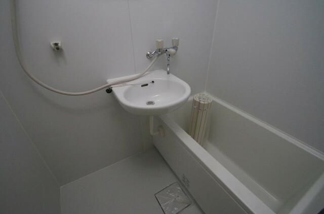 山口コーポの浴室