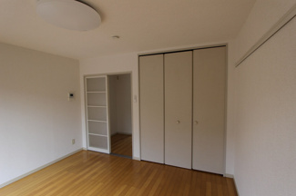【洋室】 | メモリースクエア | ※お部屋写真は参考です