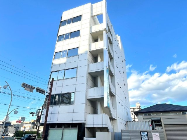 T.S－frontビルの外観