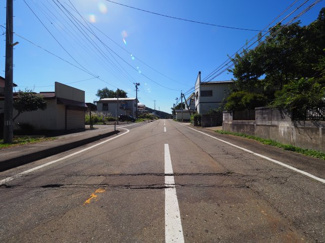 【前面道路含む現地写真】