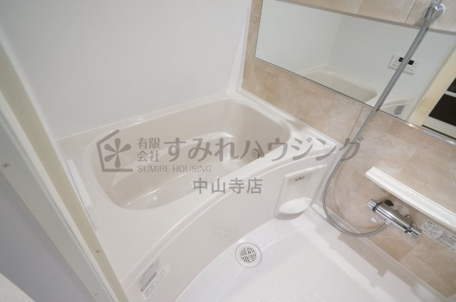 ヘーベル瑞穂の浴室