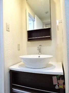 Ａｘｉｓ伊島の洗面所|洗面