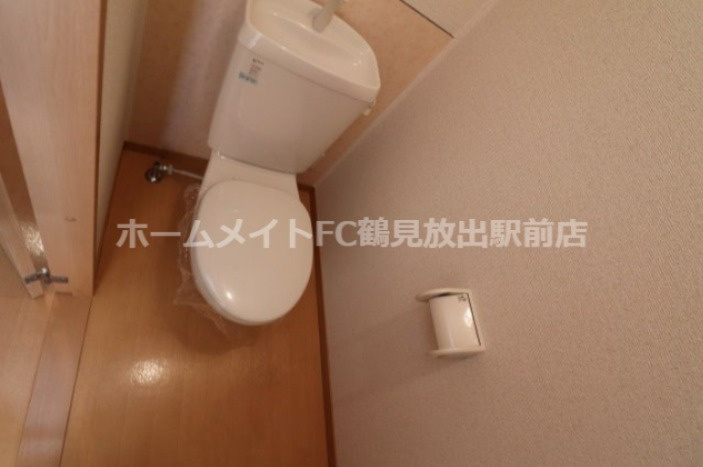 東大阪市西堤西のハイツのトイレ