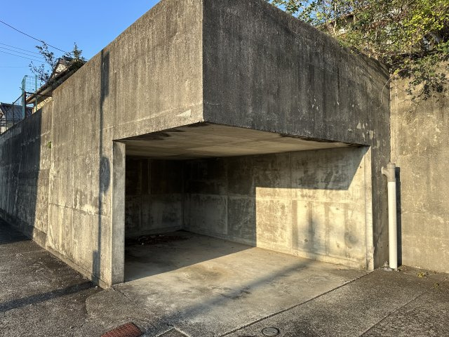 上島田7丁目＿中古戸建の駐車場