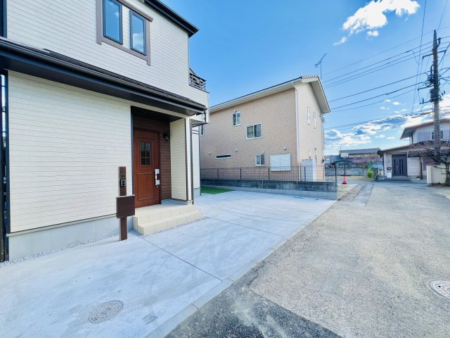高崎市江木町の前面道路含む現地写真|閑静な住宅地◎