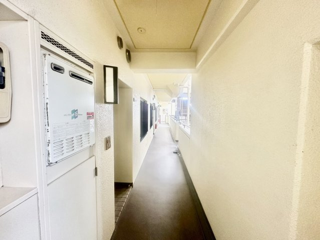 ダイアパレスパークアベニュー森林公園のその他共用部分|住戸階廊下