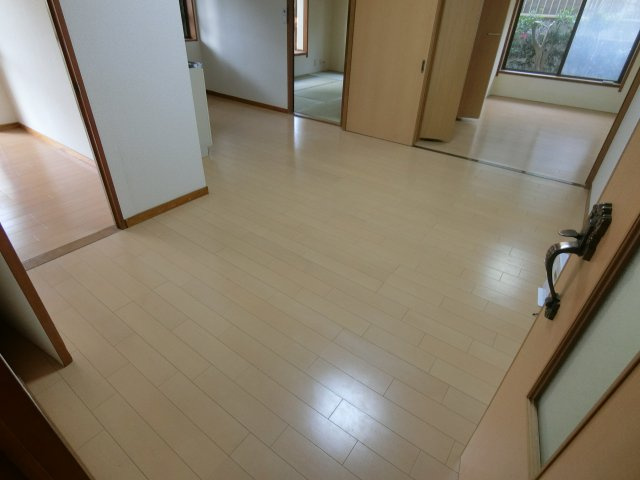 坂本マンションの居間・リビング|使いやすいリビングです