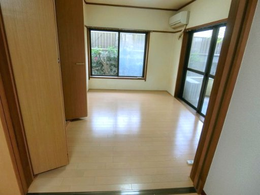 坂本マンションの洋室|スタンダードな洋室です