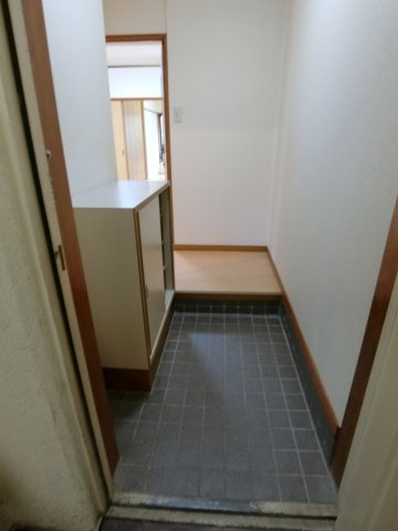 坂本マンションの玄関|ゆったりとした玄関です