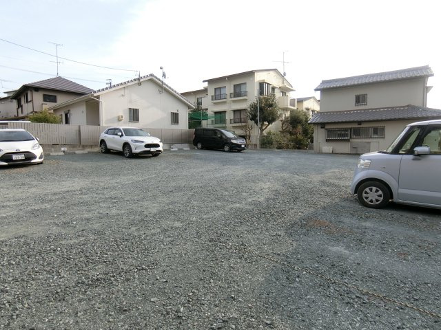 坂本マンションの駐車場|駐車場完備です