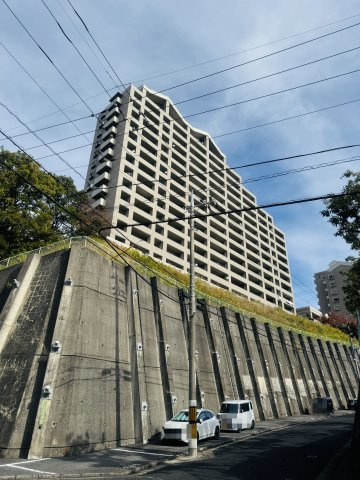 井口台パークヒルズウエストコートの外観