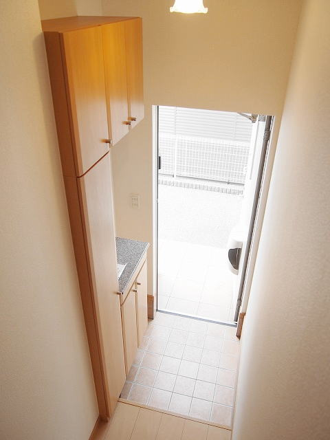 QUARTER　DECKの玄関