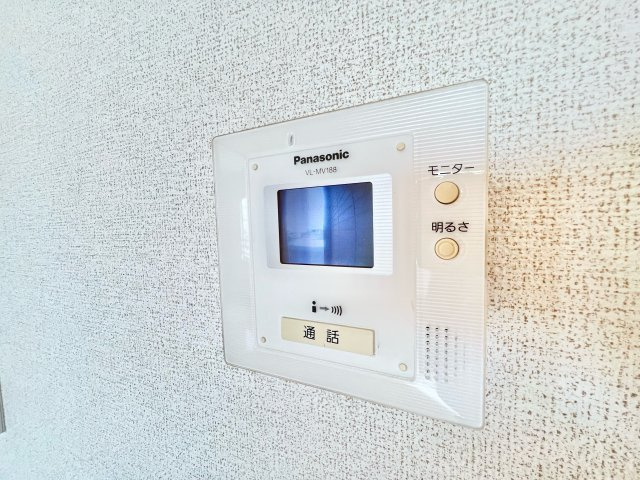 キャトルマーゴのセキュリティ|※別部屋参考写真