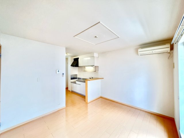 キャトルマーゴの居間・リビング|※別部屋参考写真