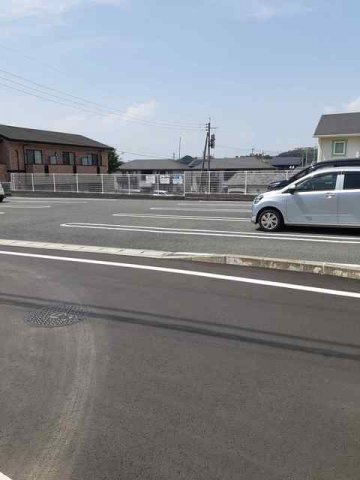 コリーヌＢの駐車場|駐車場があります