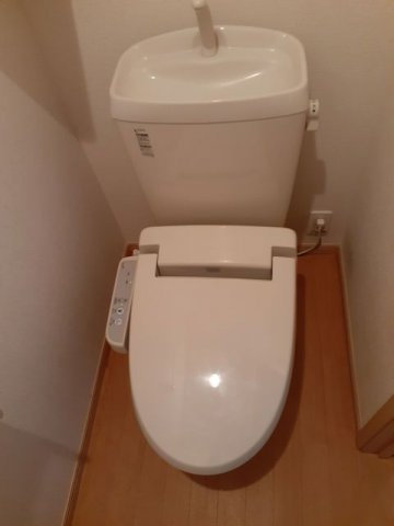 コリーヌＢのトイレ|落ち着いたトイレです