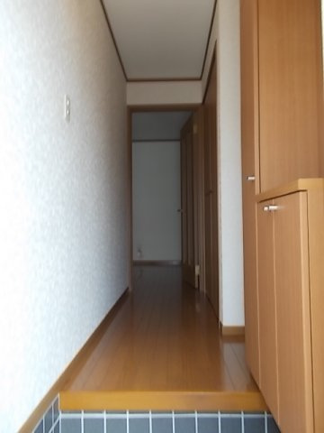 ラ・プラージュ　ミューズの玄関|収納もある玄関です