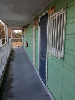 【エントランス】 | グリーンハイツ中西 | ゆとりのあるエントランスです