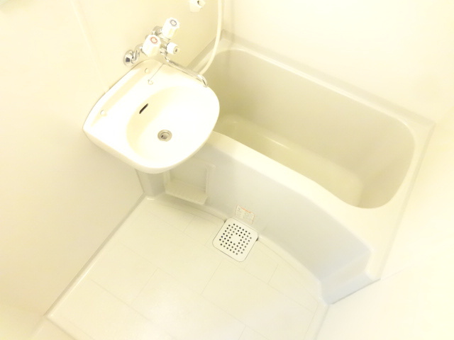 メロディーハイムの浴室