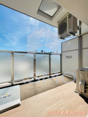 【バルコニー】 | SERENiTE福島scelto | 同マンション別部屋参考写真