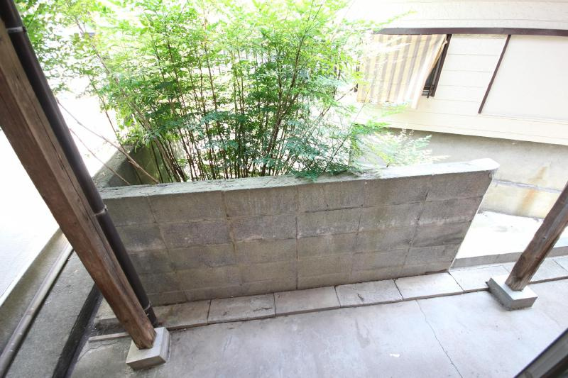 コンチェル瀬下【キャッシュバック対象物件】のバルコニー|広々としたバルコニーです