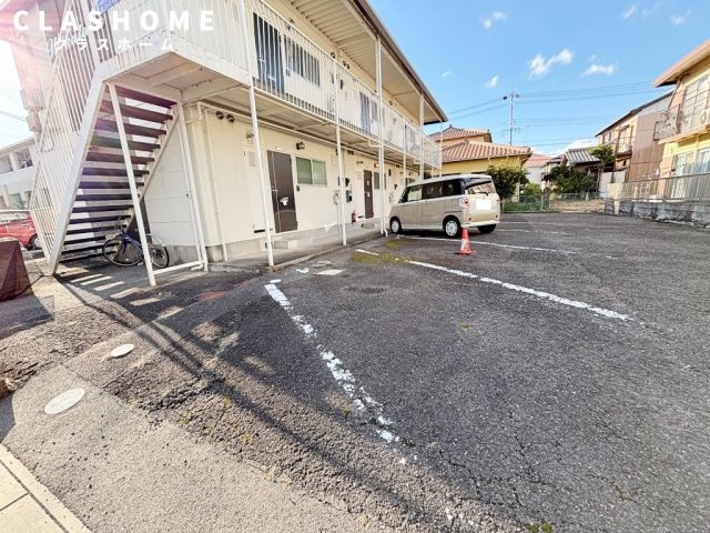 ハイツ若竹　　刈谷市近郊の賃貸ならクラスホーム刈谷店の駐車場