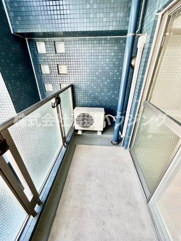 サングレートESAKAⅡのバルコニー