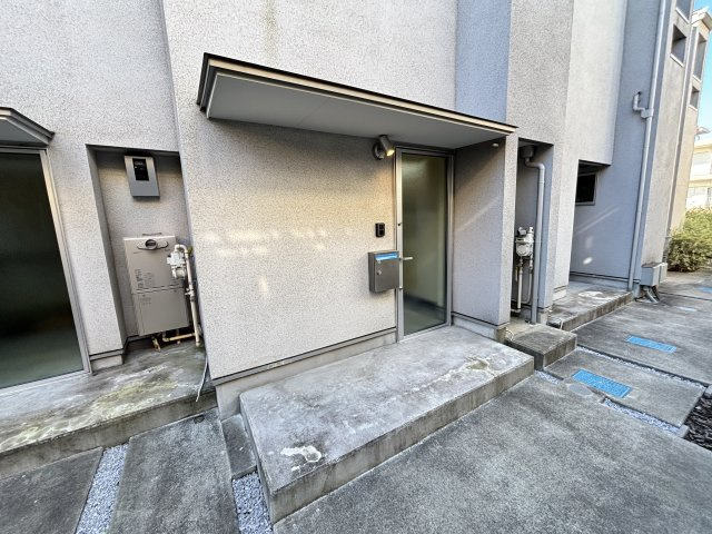 CON-FOLDS Aのエントランス