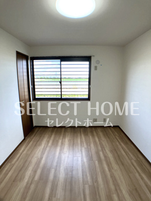 【寝室】 | オリーブＡ棟 | 開放的な寝室です